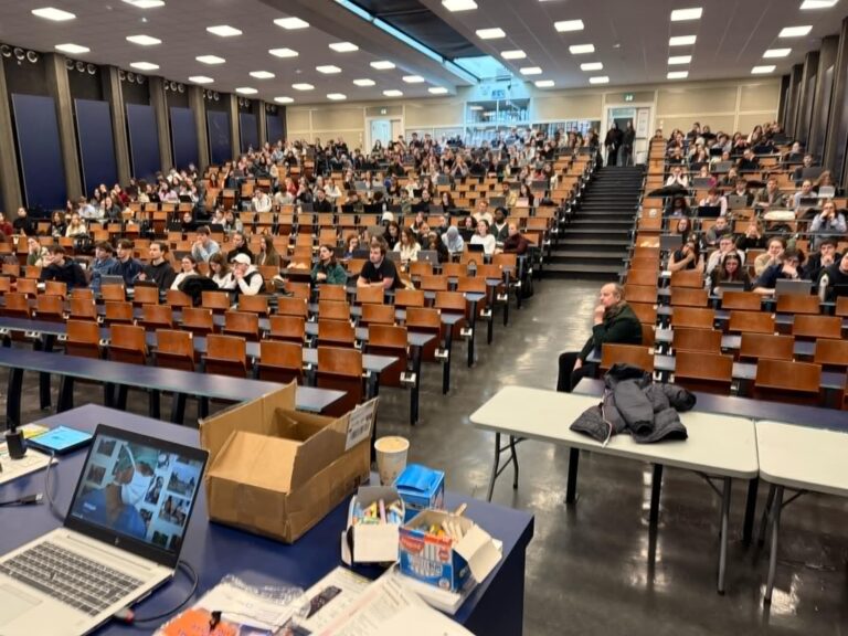 Sensibilisation au don de moelle osseuse à la Fac de droit de brest